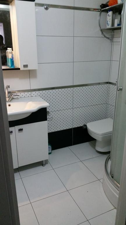 トラブゾン Basak Rezidansアパートホテル 部屋 写真